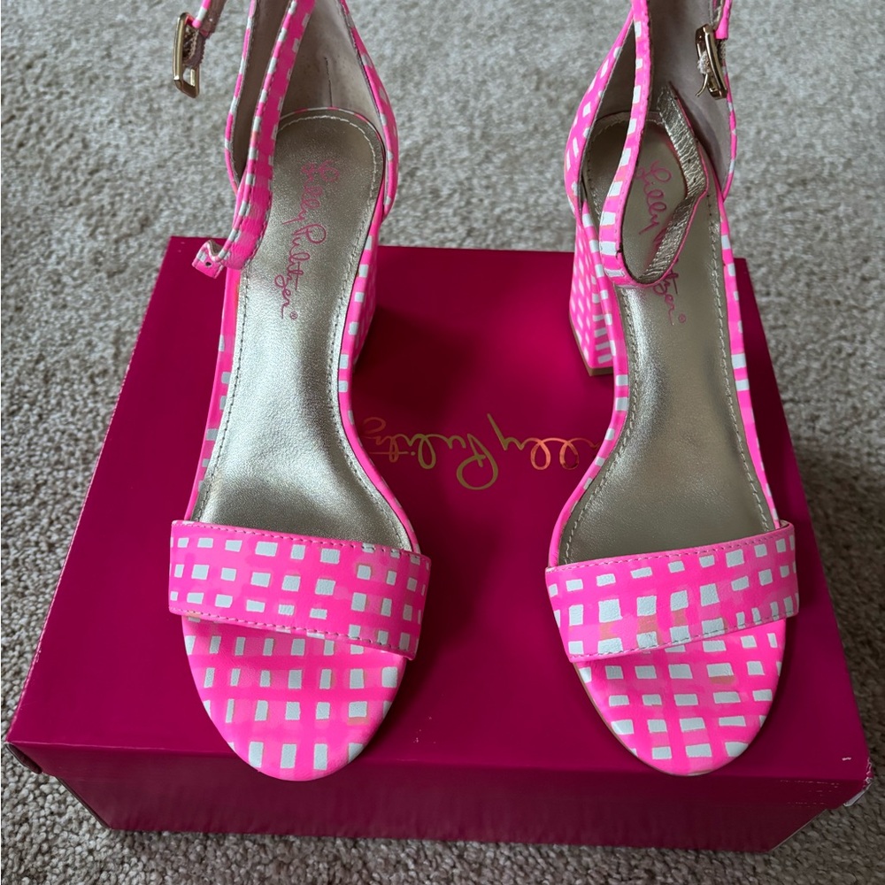 Brand New and in original box!! Lilly Pulitzer heel sandals in bright pink!